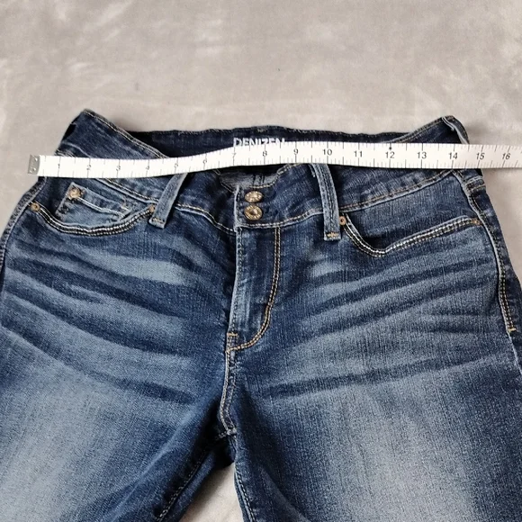 Denizen from Levi's Blue Jean Shorts - Picture 3 of 10